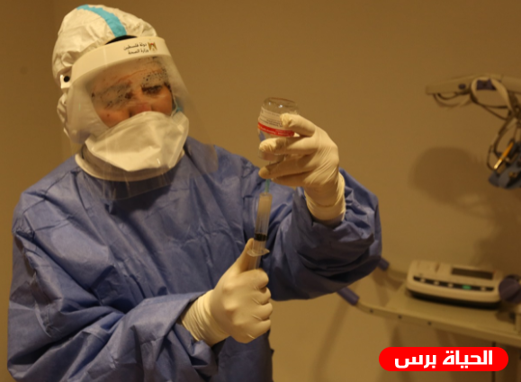 5 وفيات و389 إصابة بفيروس كورونا